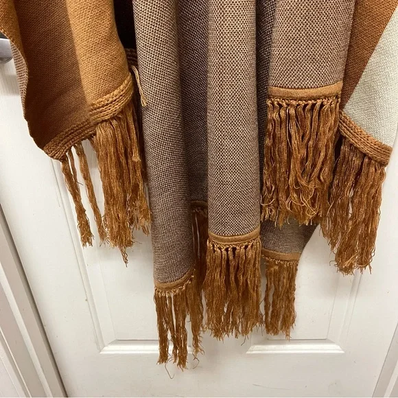 NWT Frye Patchwork Shawl - Picture 4 of 10